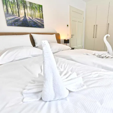 Levante In - Gartenwohnung Mit Kamin, Sauna, Terrasse Villa