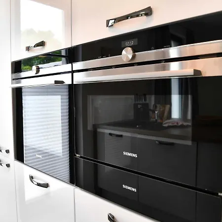 Villa Levante In - Gartenwohnung Mit Kamin, Sauna, Terrasse *