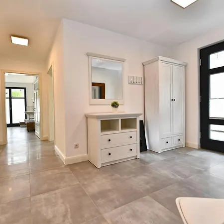 Levante In - Gartenwohnung Mit Kamin, Sauna, Terrasse Binz