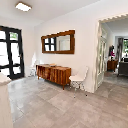 Villa Levante In - Gartenwohnung Mit Kamin, Sauna, Terrasse