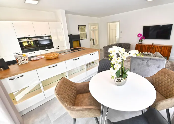 Villa Levante In - Gartenwohnung Mit Kamin, Sauna, Terrasse Binz