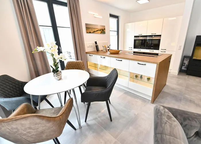 Levante In - Gartenwohnung Mit Kamin, Sauna, Terrasse *