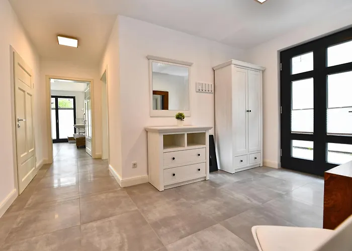 Levante In - Gartenwohnung Mit Kamin, Sauna, Terrasse Binz