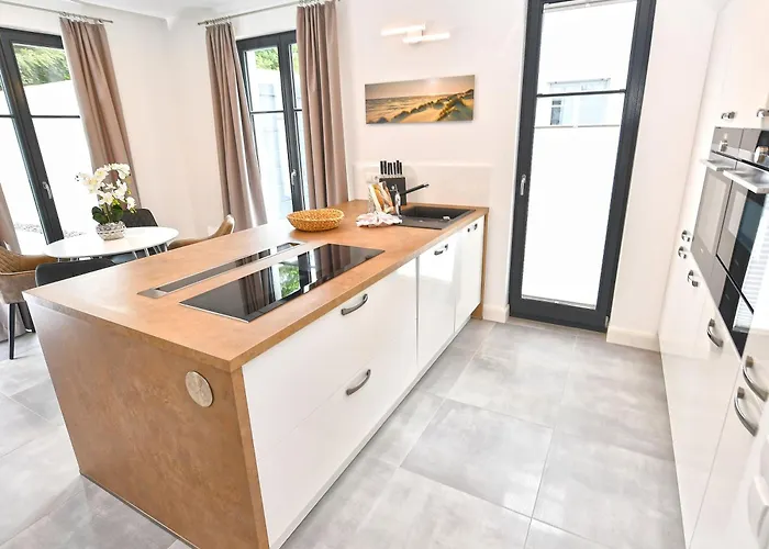 Levante In - Gartenwohnung Mit Kamin, Sauna, Terrasse Binz
